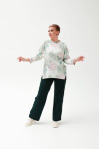 БЛ-117 арт. 24-162 (L,XL,XXL) лапша гортензия 3500 + СГ-049 арт. 24-091 (48-58) изумруд 2000